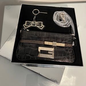 Guess crossbody bag